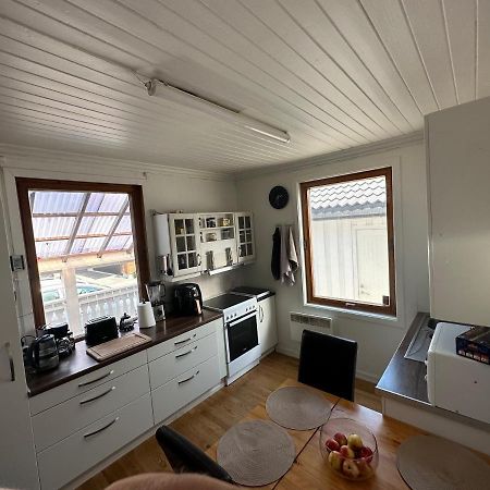 Oslo Guest House Twin & Family Room Kjeller Екстериор снимка