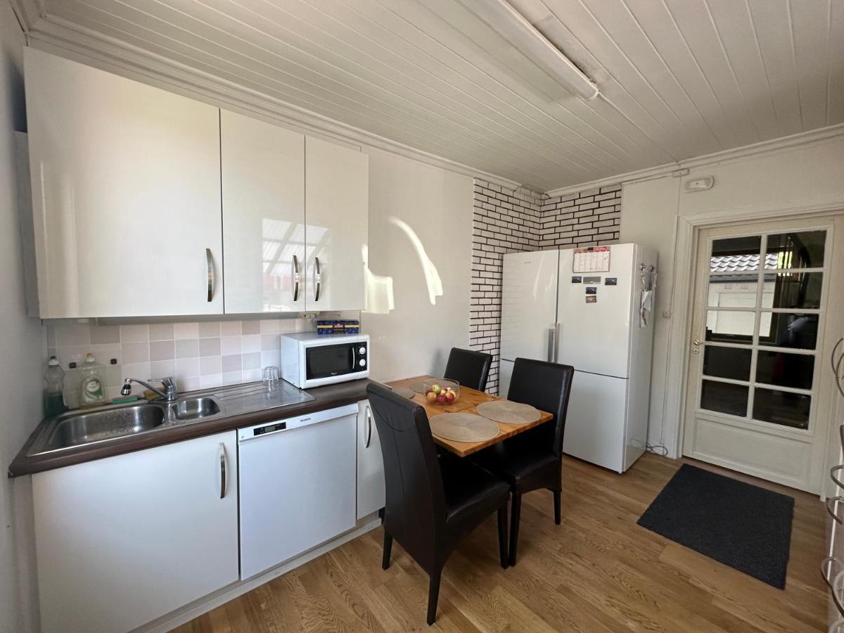 Oslo Guest House Twin & Family Room Kjeller Екстериор снимка